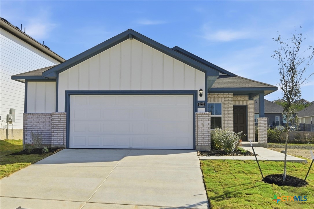 2326 Croaker Creek — photo