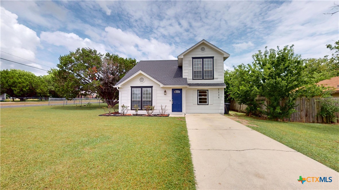 2206 Lazy Ridge Drive — photo
