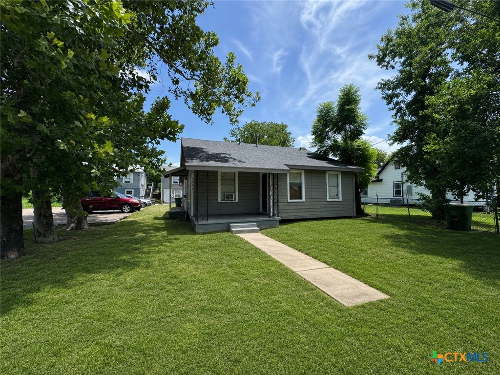 1314 E Power Avenue — photo