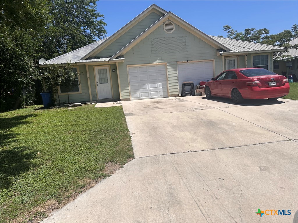 522 Baxter, Seguin, TX 78155 — photo 3