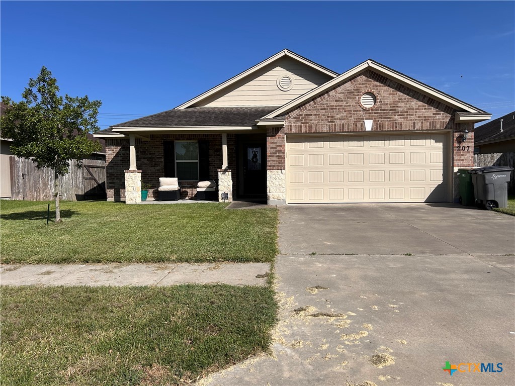 207 Cobble Stone Court — photo