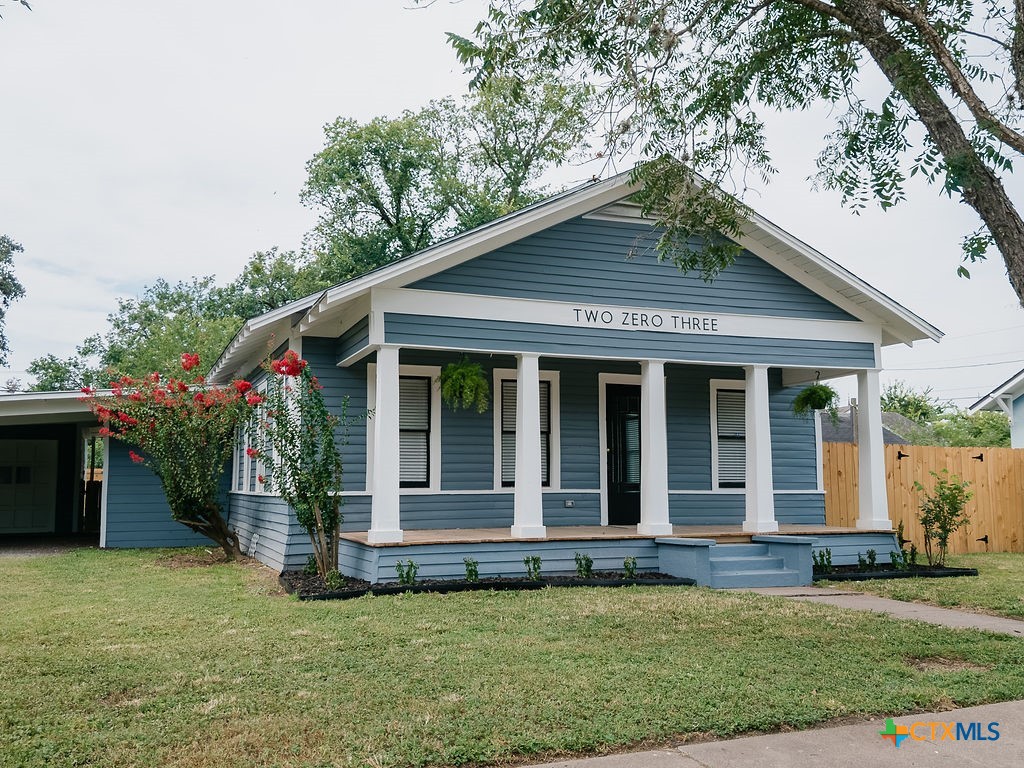 203 E French Street — photo