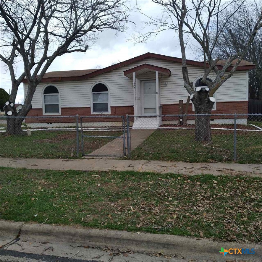 1509 Elyse Drive — photo