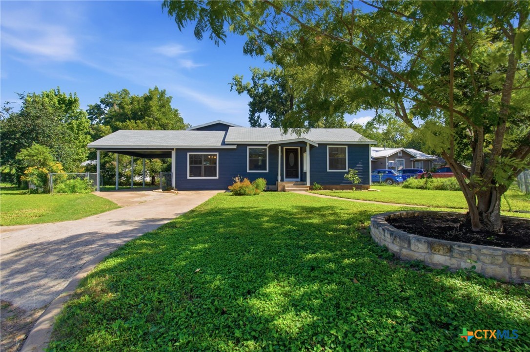 901 Barbara Drive — photo