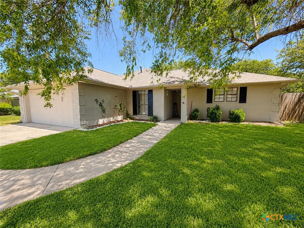 3310 Forest Hill Drive — photo
