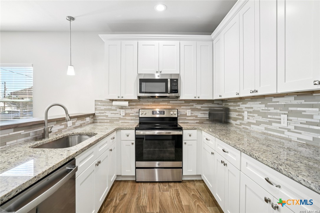 156 Remington Road, Spring Branch, TX 78070 — photo 2