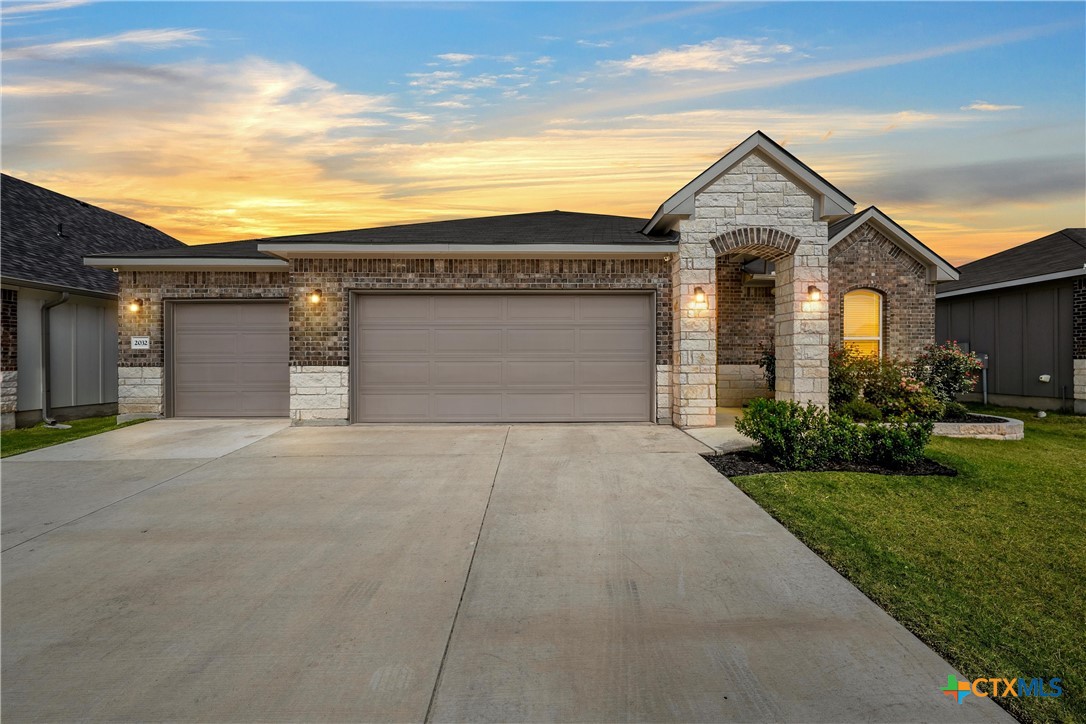 2032 Clear Sky Court — photo