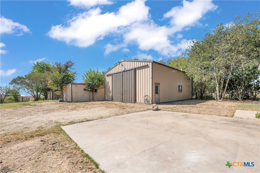 310 Hruskaville Road, Temple, TX 76501 — photo 2