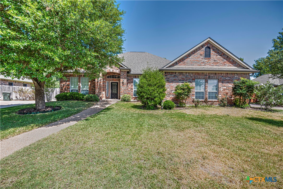 5920 Fawn Meadows Drive — photo