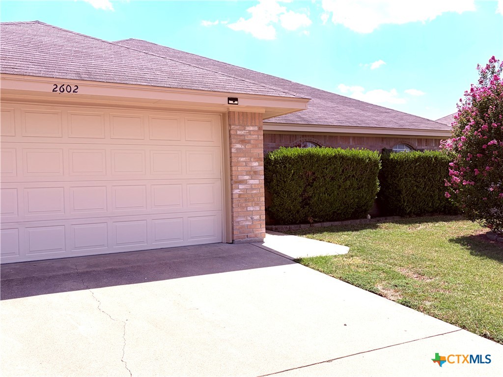 2602 Bigleaf Drive — photo