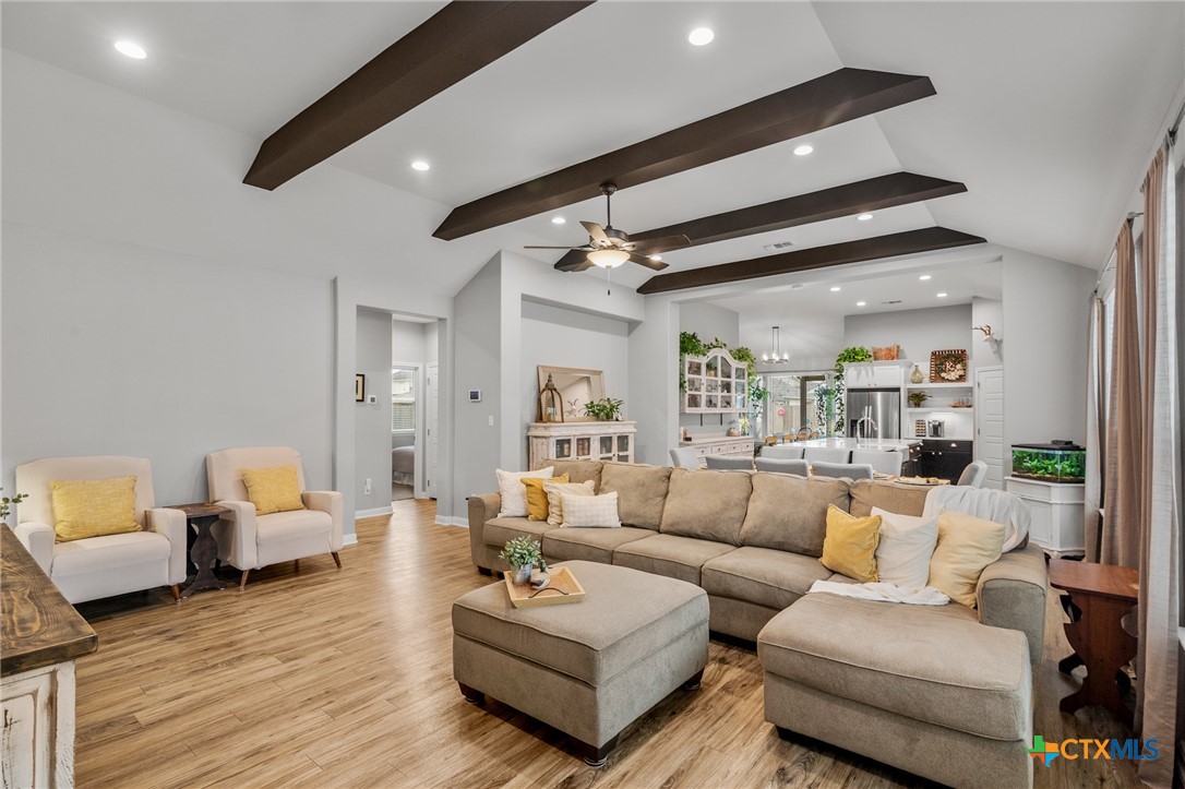 115 Dripping Spring, Victoria, TX 77904 — photo 2