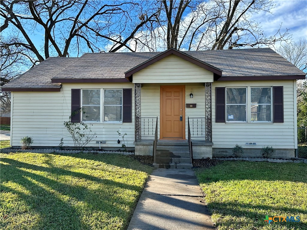 1002 N 12 — photo