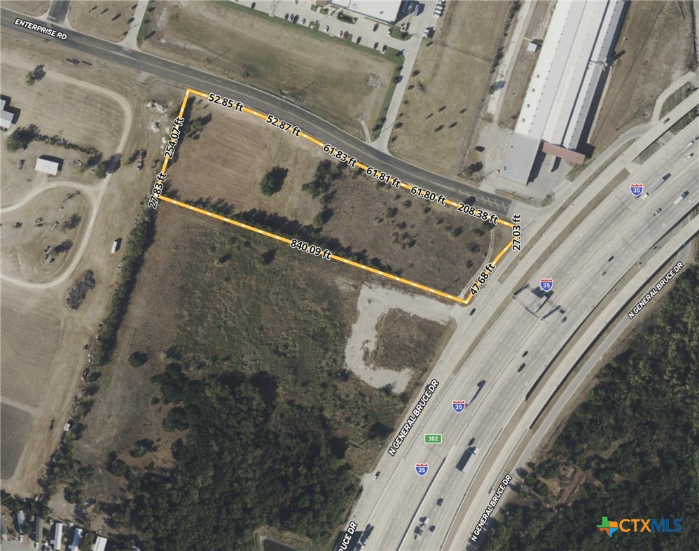 2200 N General Bruce Drive — photo