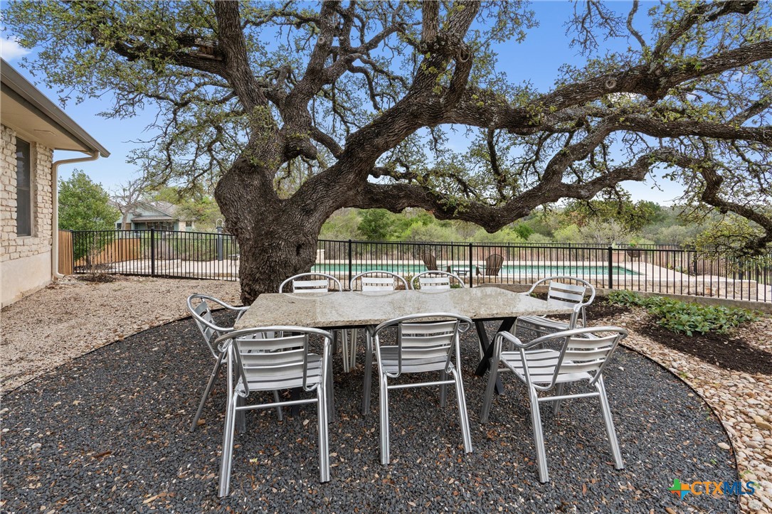 404 Skyline Road, Georgetown, TX 78628 — photo 3