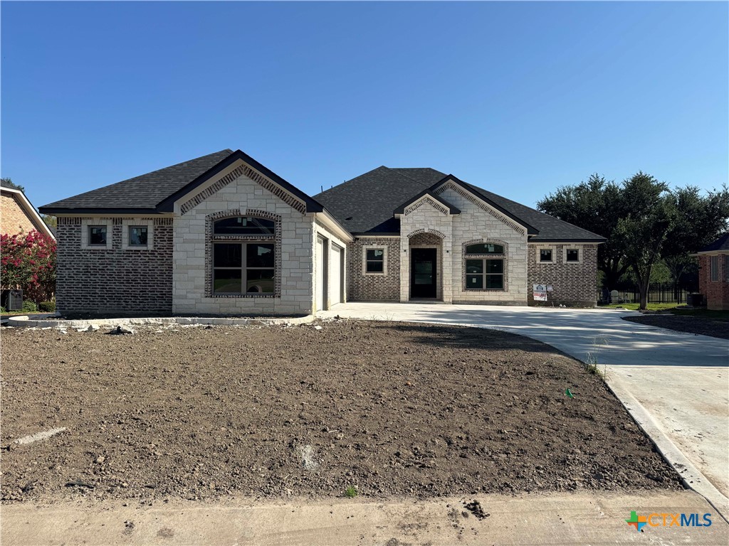 5114 Sunflower Lane — photo