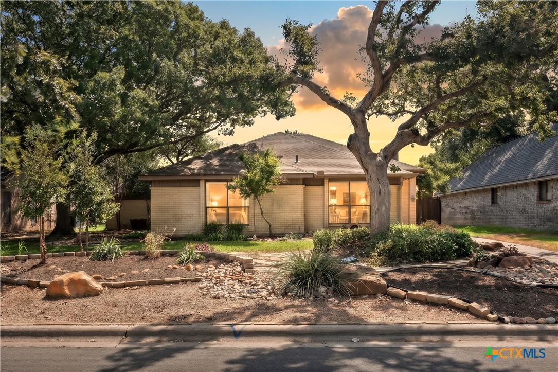 2613 Canyon Creek Drive — photo