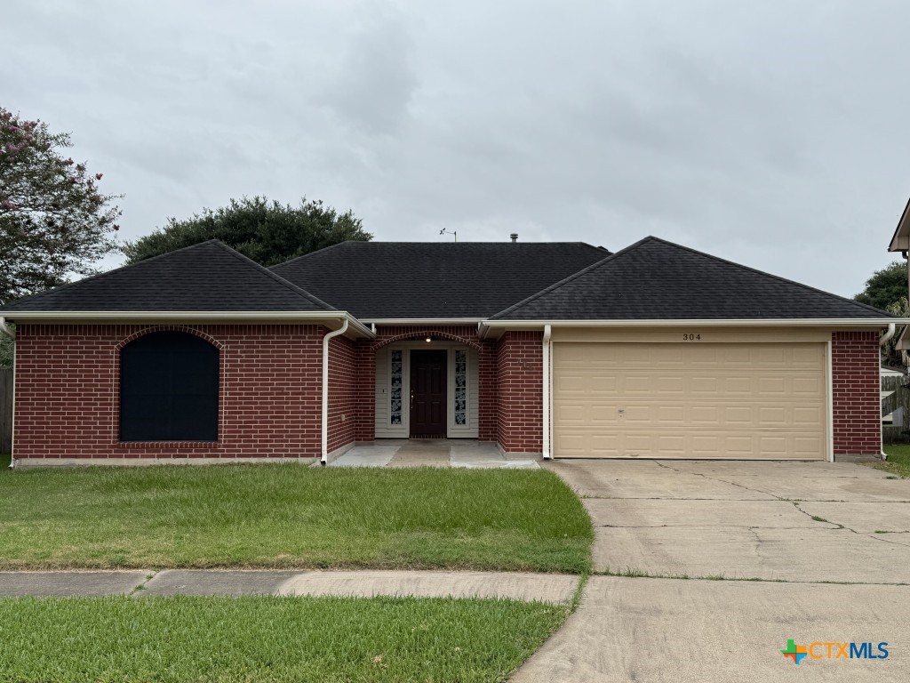 304 Ashland Creek — photo