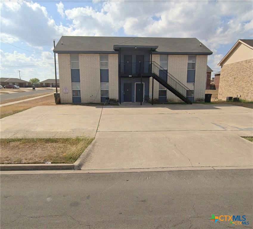 1501 Benttree Drive — photo
