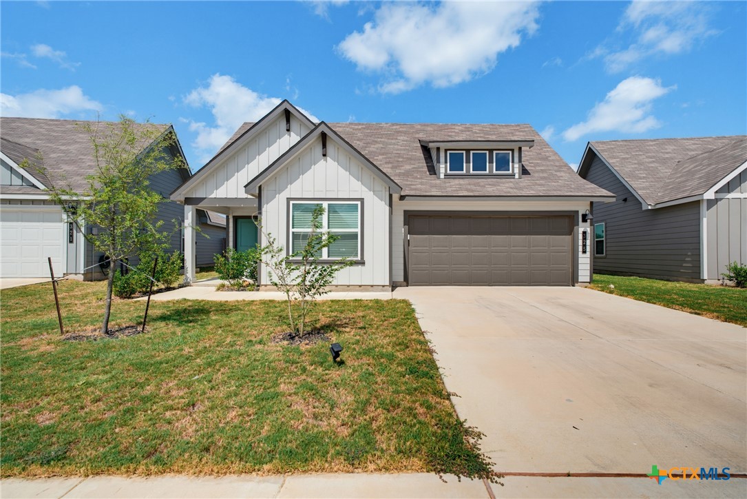 325 Doss Drive — photo