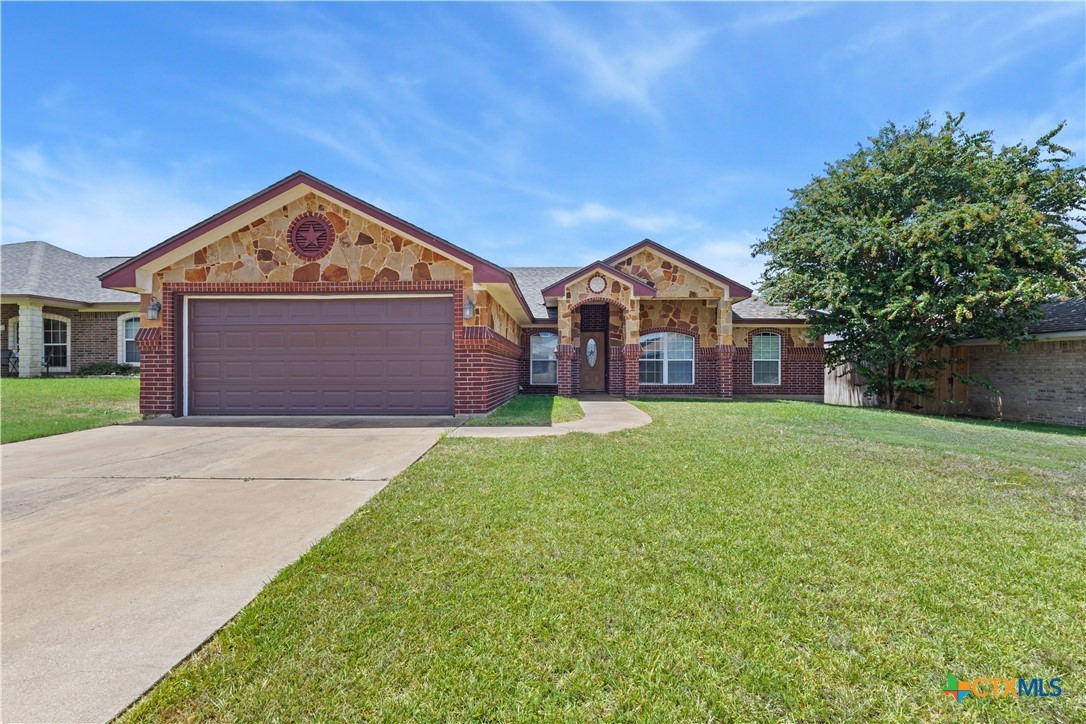 3810 Salt Fork Drive — photo