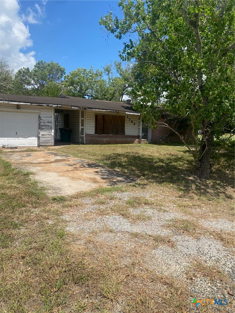 1708 Pleasant Green Drive — photo