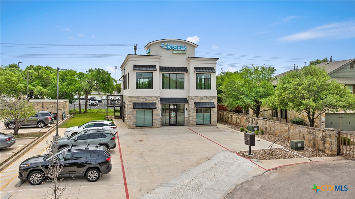 10513 W Parmer Lane — photo