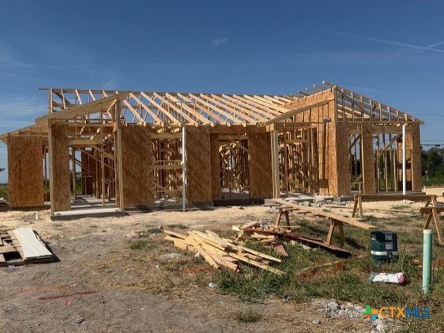 1521 Crooked River Court — photo