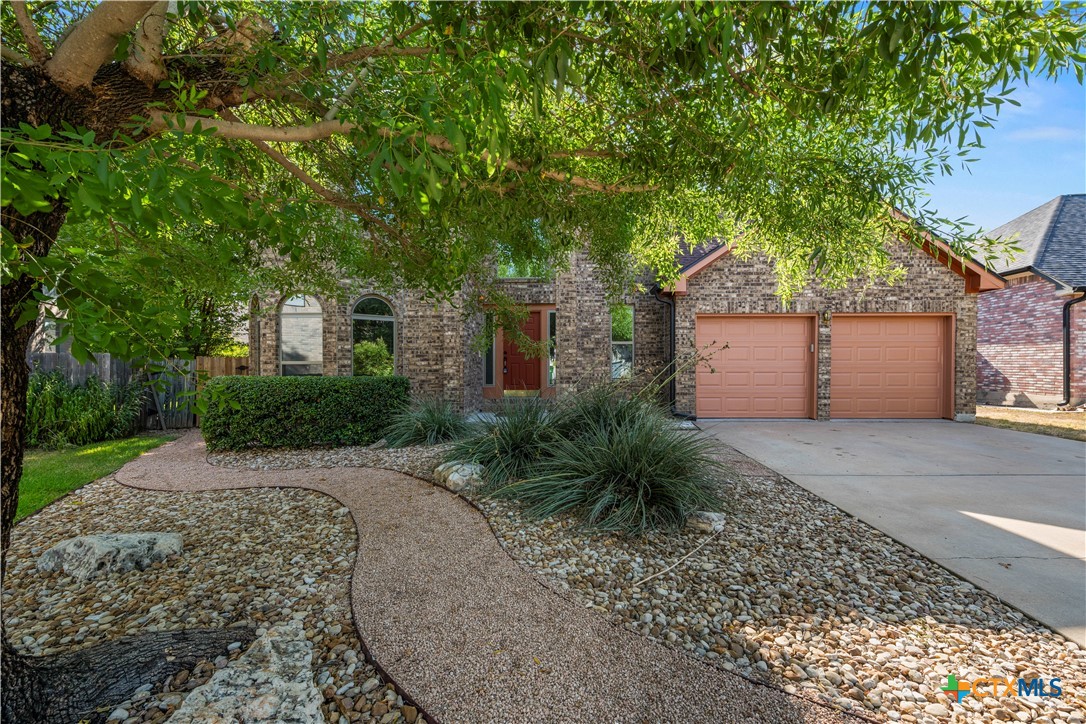 1203 Bobwhite Court — photo
