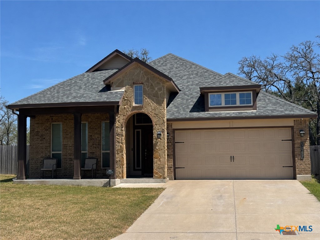 5067 Dickinson Loop — photo