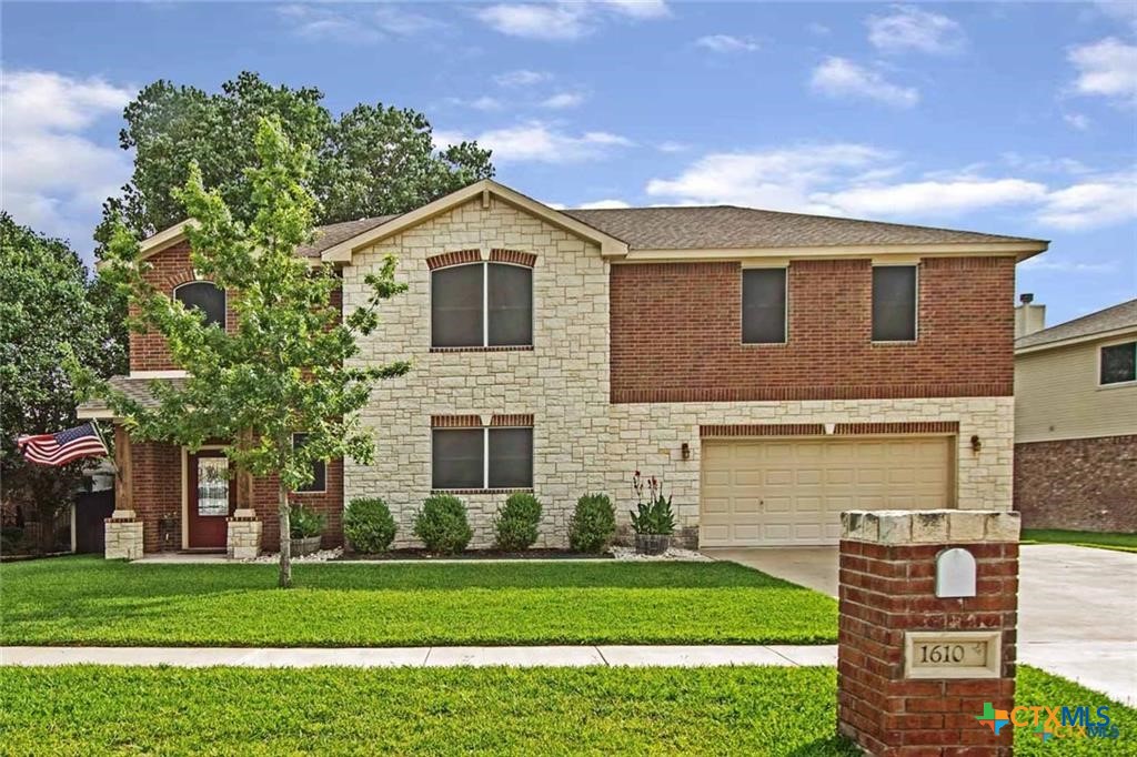 1610 Indian Camp Trail — photo