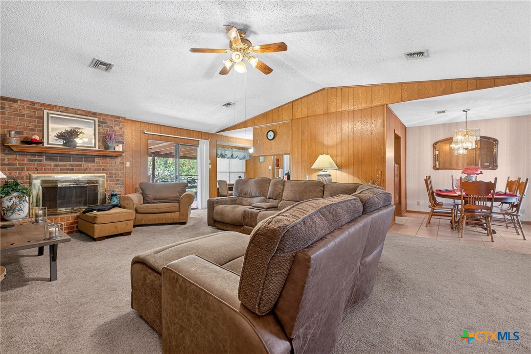 406 E Upshaw Avenue, Temple, TX 76501 — photo 3