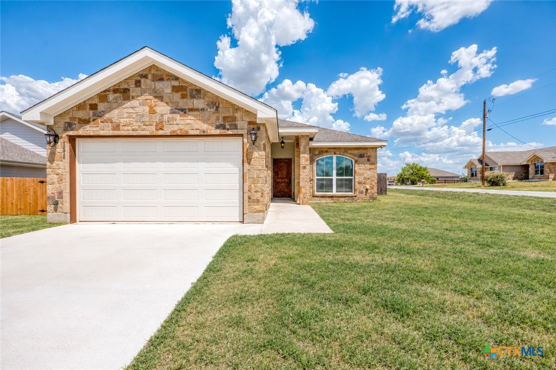 1516 Stonecrest Drive — photo