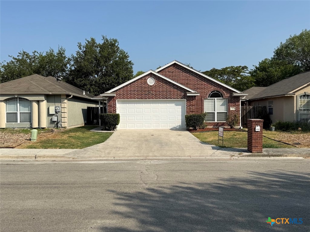 212 Dogwood Drive — photo