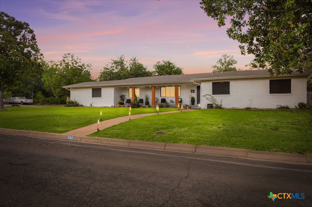 3301 Lake Ann Avenue — photo