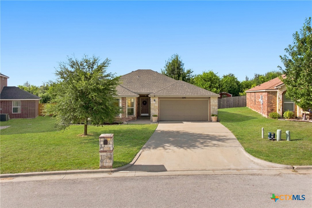 2342 Washington Drive — photo