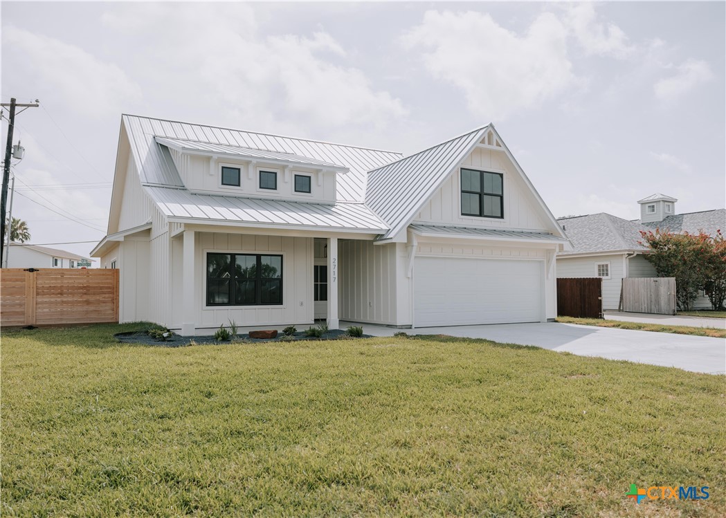 2717 Lakeview Drive — photo