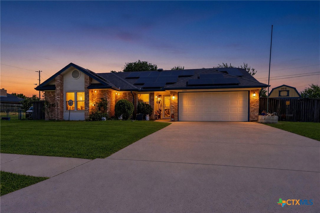4804 Canyon Circle — photo