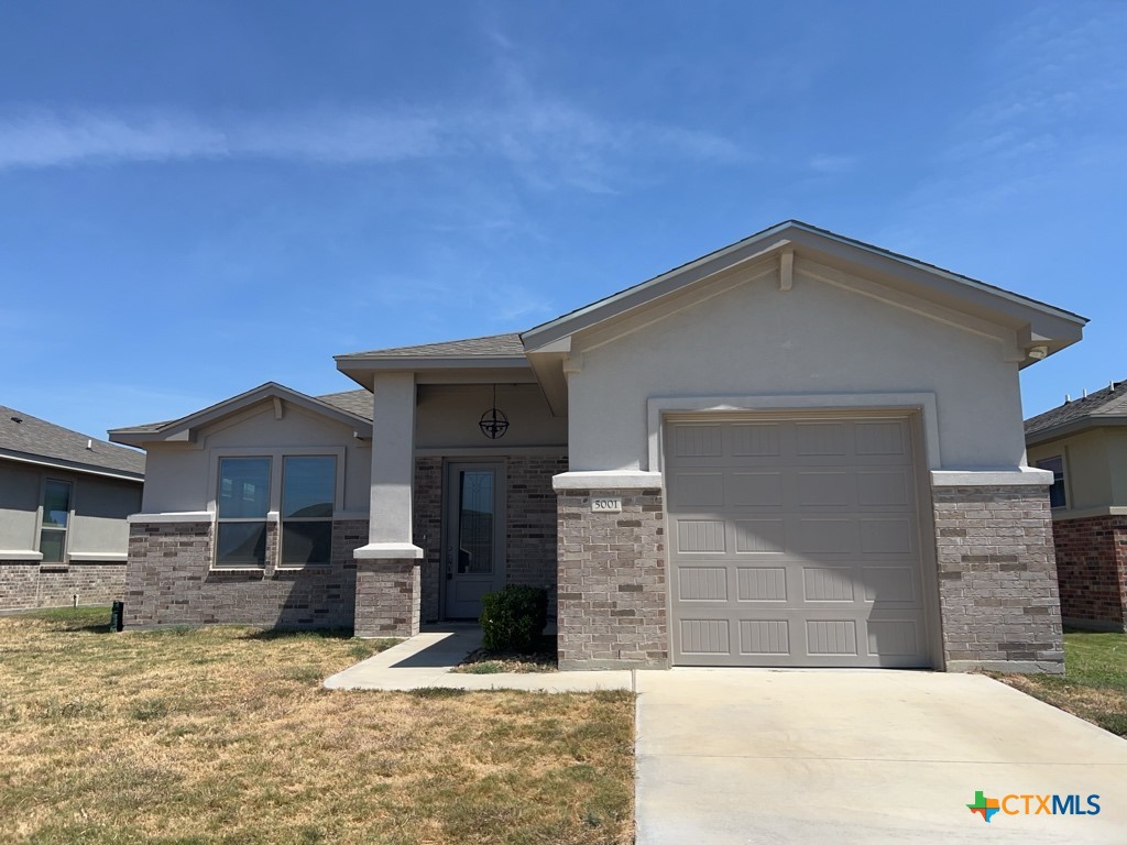 5001 White Rose Drive — photo