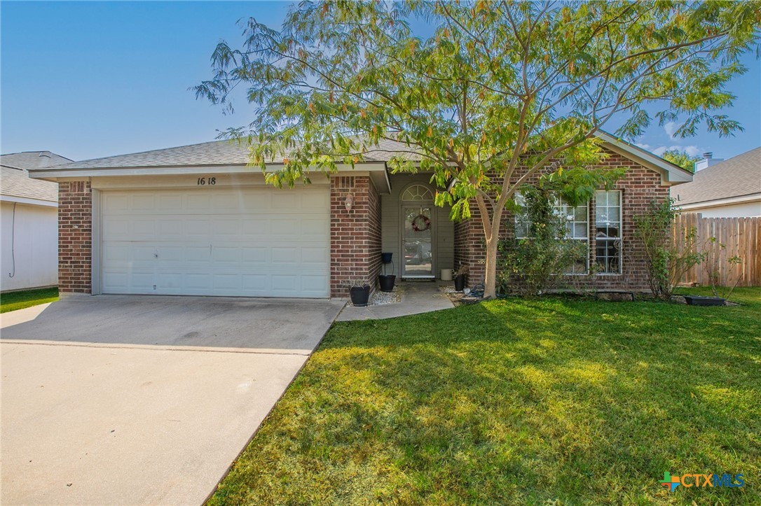 1618 Bent Oak Drive — photo