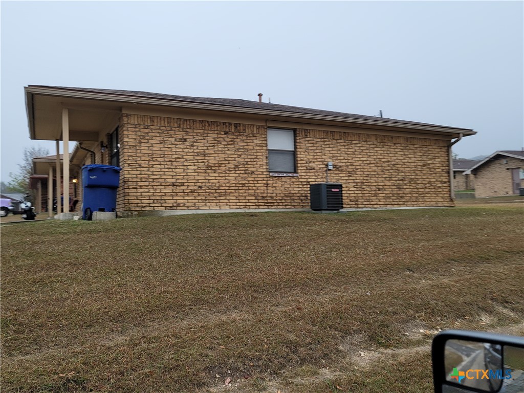 309 Horseshoe Drive Ab — photo