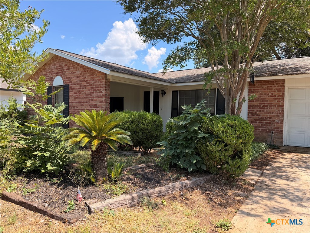 300 Judith Ann Drive — photo