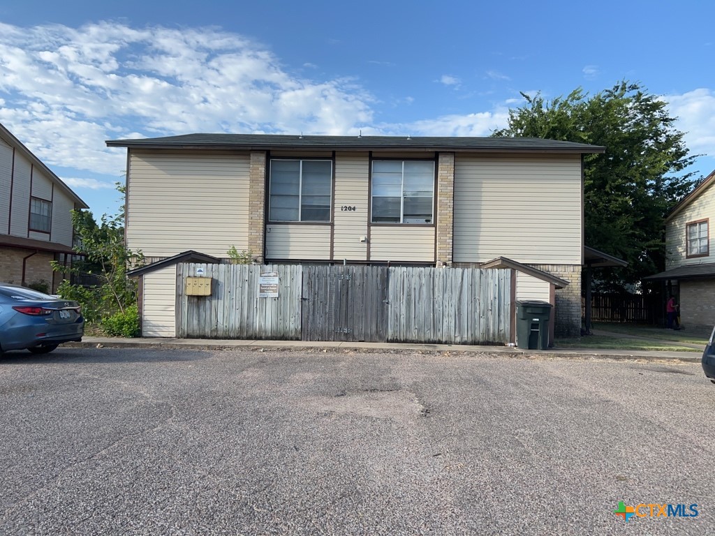 1204 Covey Lane — photo