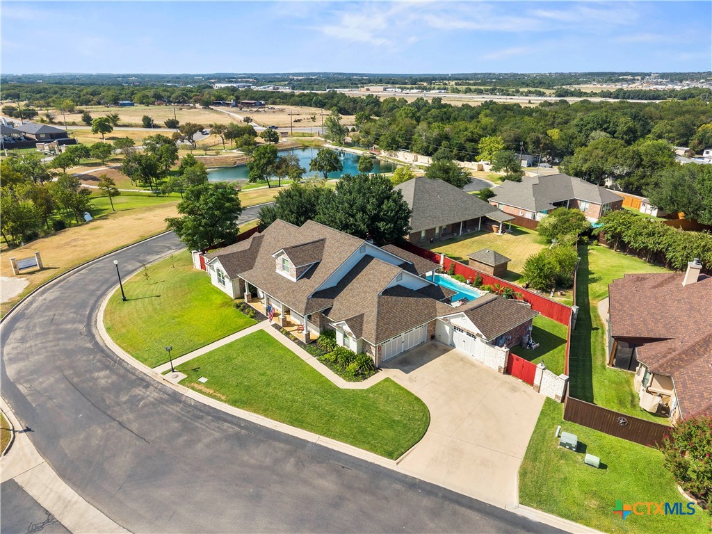 1006 Shady Hollow Court — photo