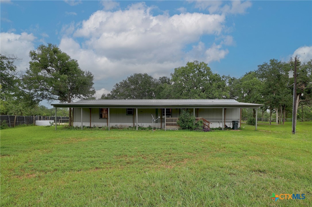 288 The Forest Road — photo