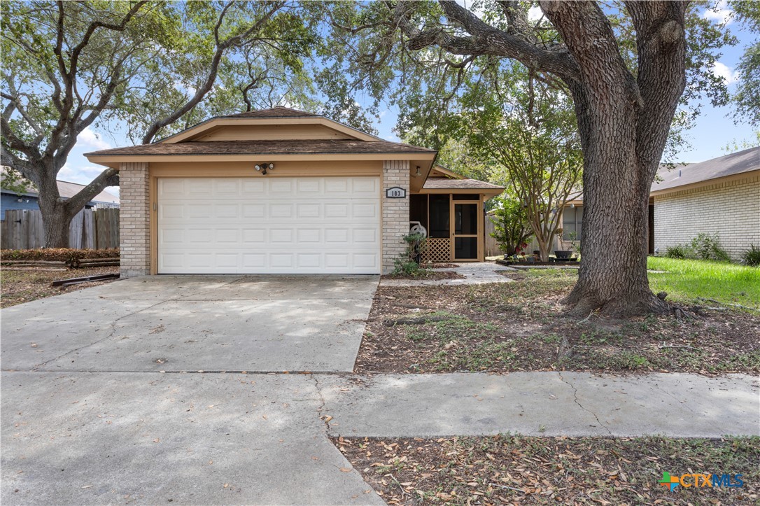 103 Windward Court — photo