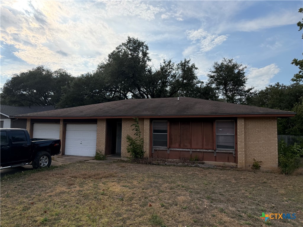 7704 Woodcroft Drive — photo