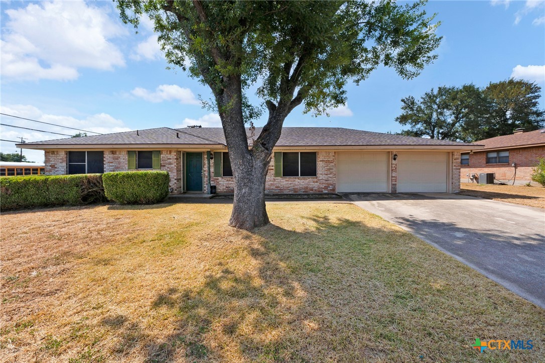 506 Arapaho Drive — photo