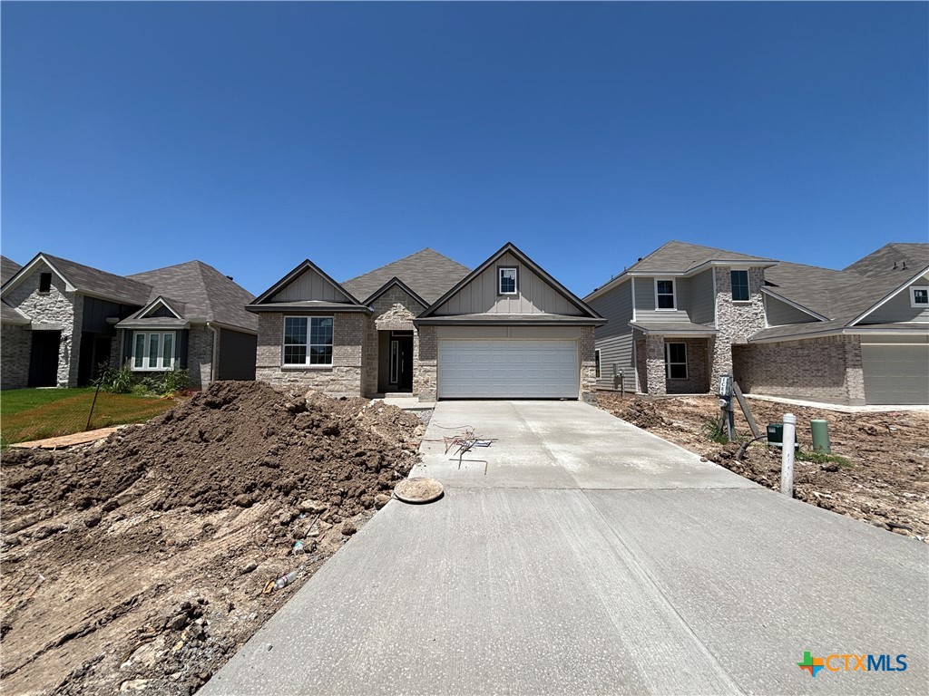 7808 Krenek Tap Drive — photo