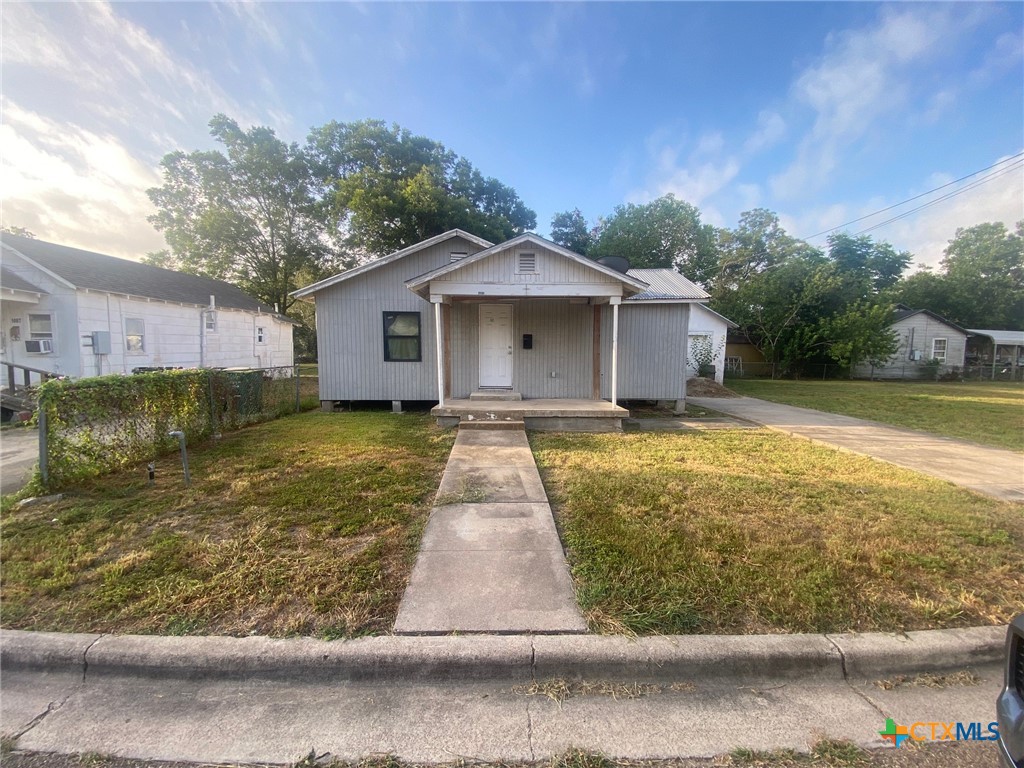 1005 Pine Street — photo
