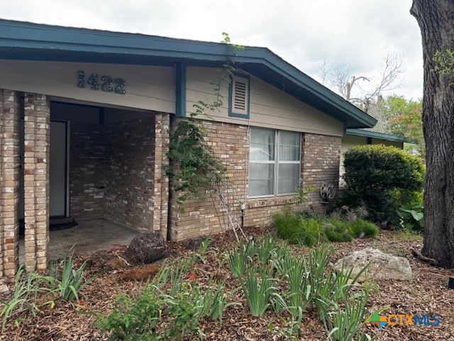 1422 Mockingbird Lane — photo